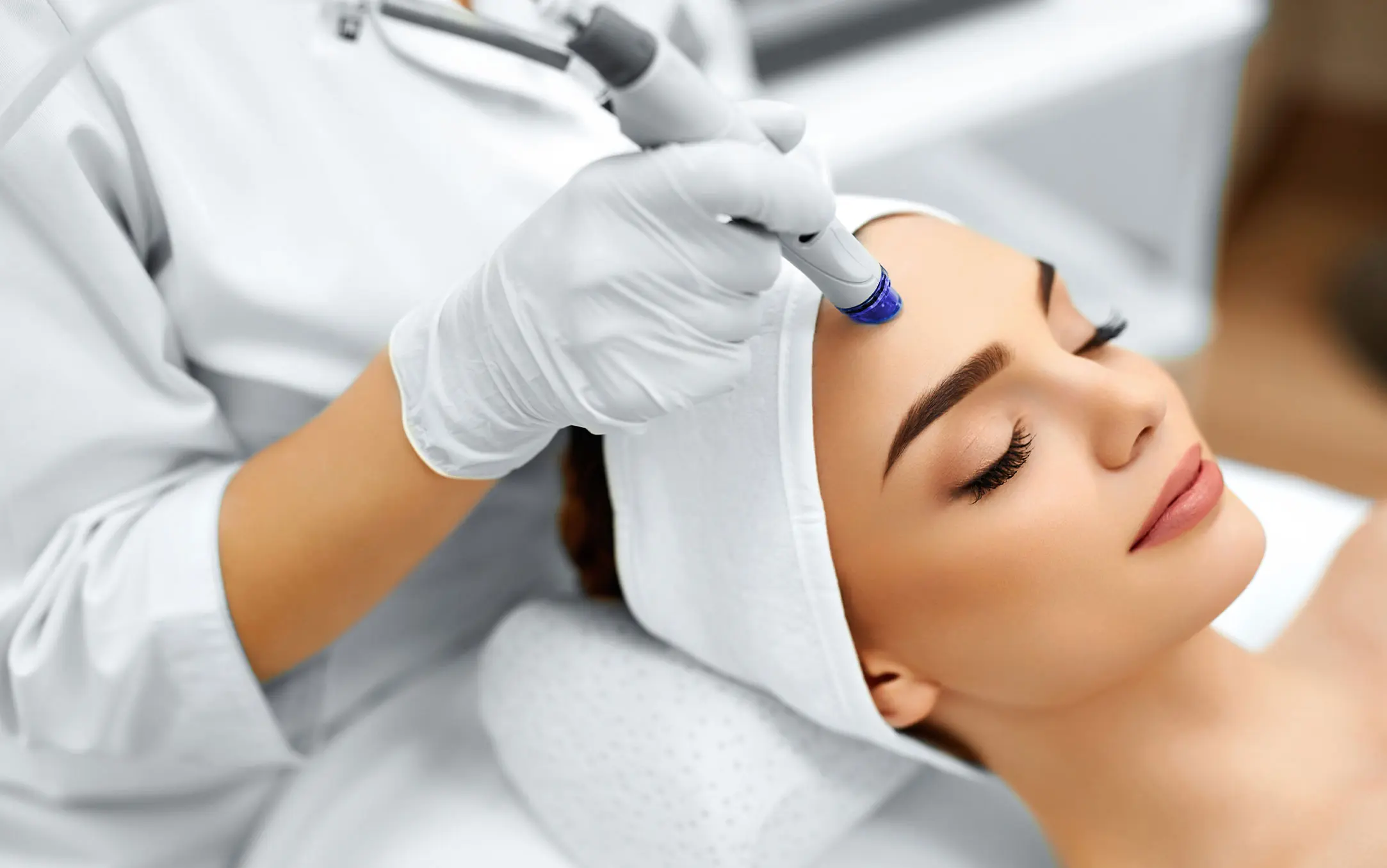 What Is Collagen Lift Therapy and How Can It Help Ageing, Loose Skin Ellesmere Port?